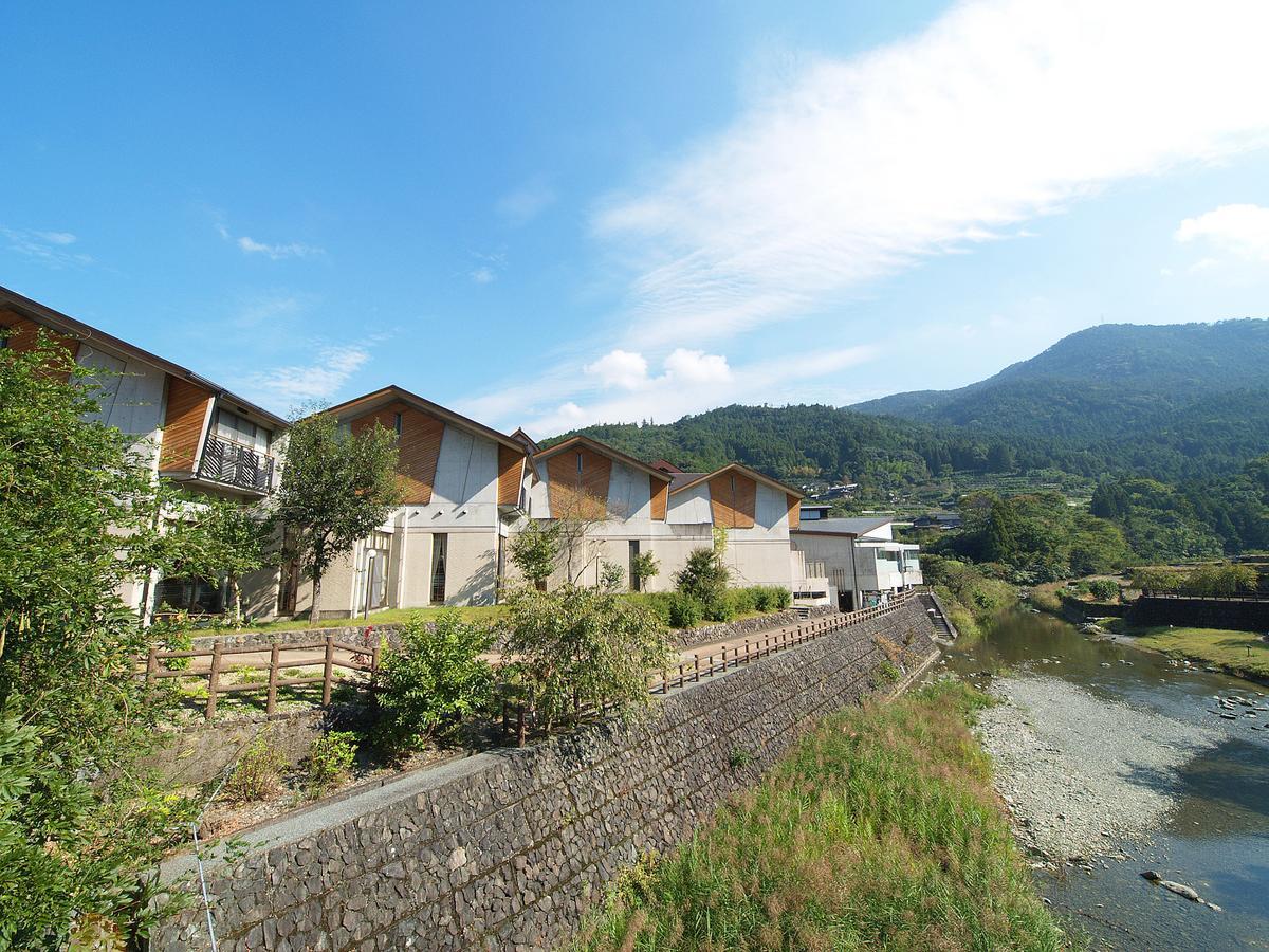 Kamiyama Onsen Hotel Shikinosato & Iyashinoyu Токушима Екстериор снимка