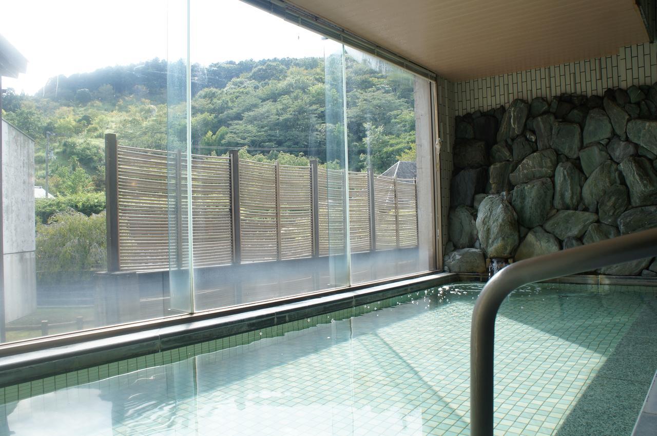Kamiyama Onsen Hotel Shikinosato & Iyashinoyu Токушима Екстериор снимка