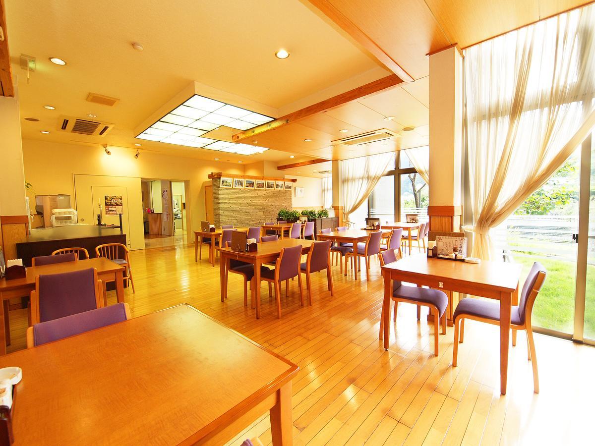 Kamiyama Onsen Hotel Shikinosato & Iyashinoyu Токушима Екстериор снимка
